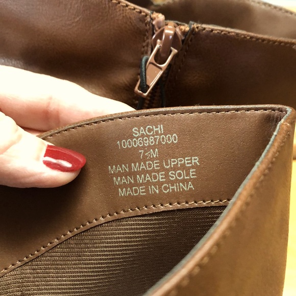 🌴Cognac/Brown Brass Buckle Boots 👢 Size 7 1/2 NWOT - Picture 3 of 5